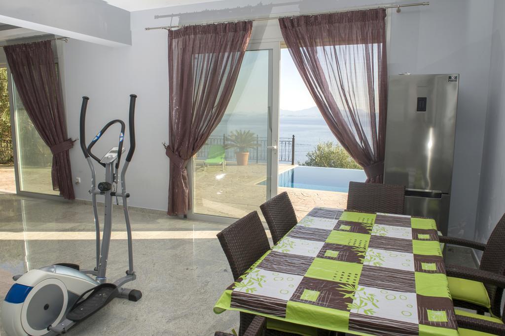 Villa Daniella Studio With Private Pool Niszáki Szoba fotó